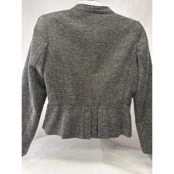 Worthington Petite Med Pleated Cropped herringbone Button jacket. Well tailored. - Picture 8 of 14